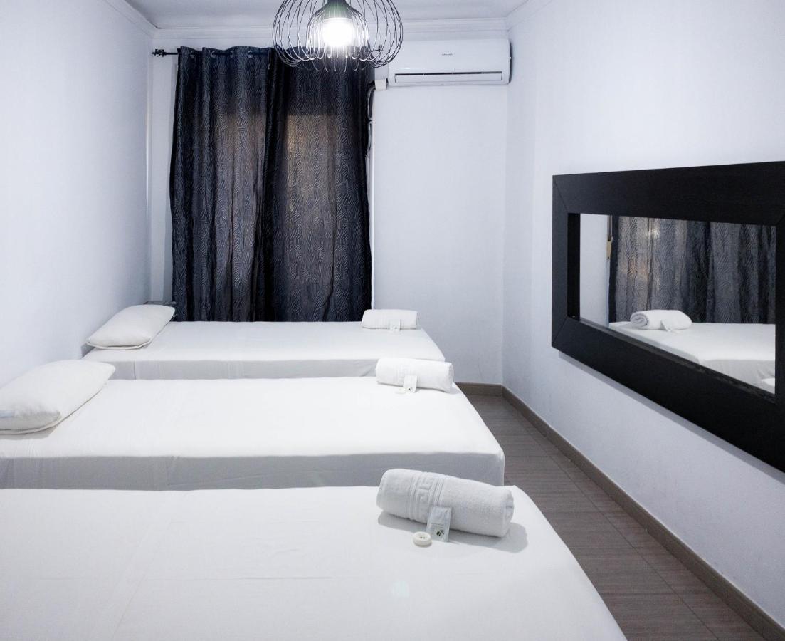 Hostal Andrea Madrid Kültér fotó