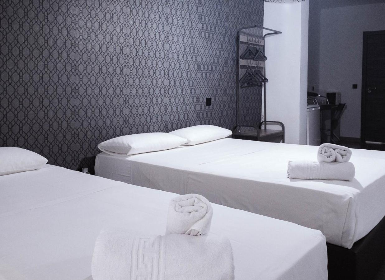 Hostal Andrea Madrid Kültér fotó