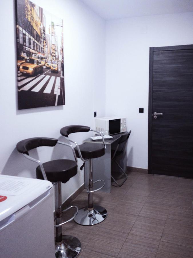 Hostal Andrea Madrid Kültér fotó